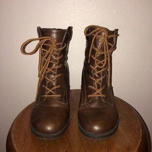 Mudd lace up booties